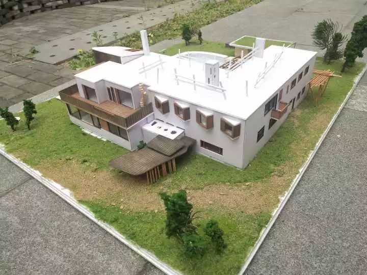 ����ģ�͹�˾